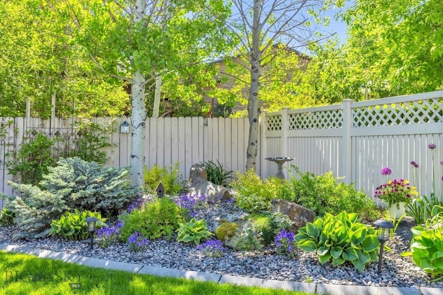 510 N 23rd, Bozeman, MT 59718 - view of yard featuring a gate