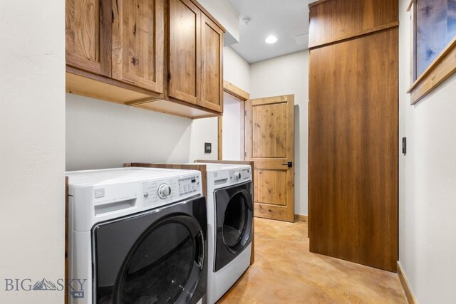 715 Bates Rd, Manhattan, MT 59741 - washroom with washer and clothes dryer, cabinet space, and baseboards