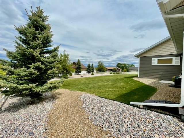 121 Ridge Ct, Dillon, MT 59725 - view of yard
