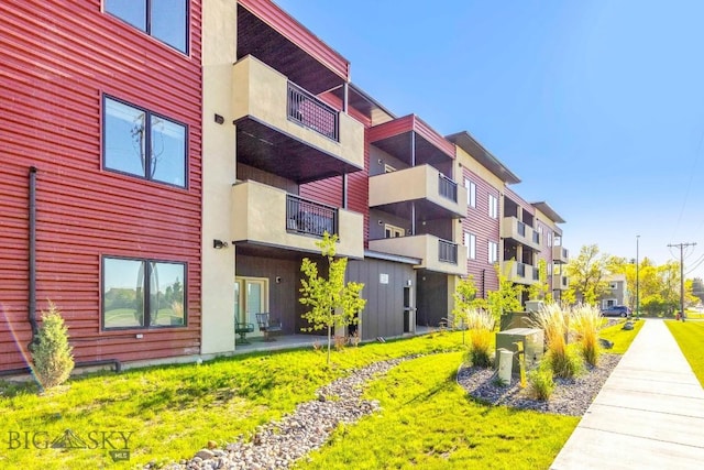 1704 W Lincoln Unit 5B, Bozeman, MT 59715 - view of property with a residential view