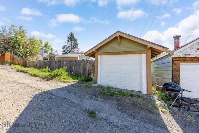 521 S Washington, Butte, MT 59701 - view of detached garage