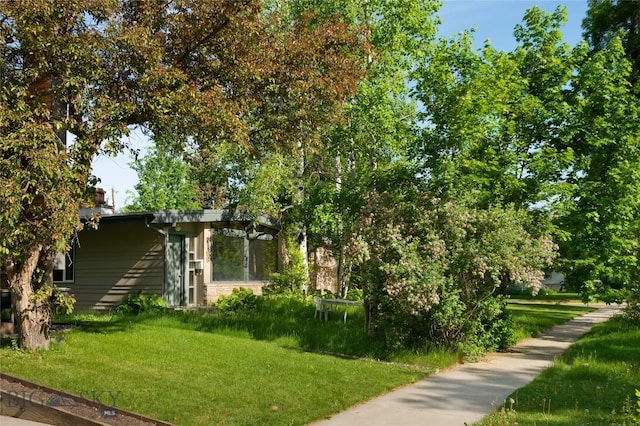 1109 S Willson, Bozeman, MT 59715 - view of front facade with a front lawn