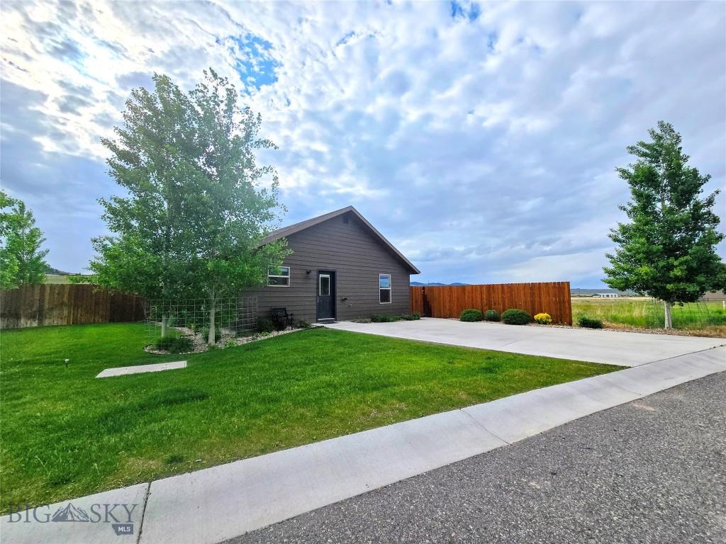 143 Rachel Ave, Ennis, MT 59729 - photo 1
