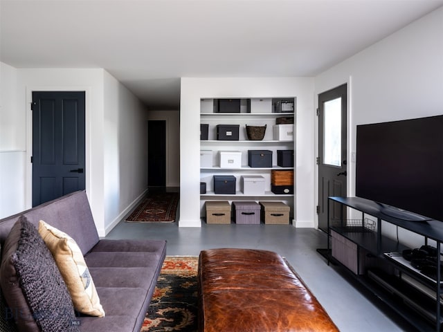 370 Star Ridge Rd, Bozeman, MT 59715 - living room featuring concrete flooring and baseboards