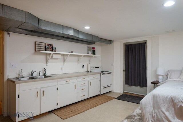 311 N 6th St, Manhattan, MT 59741 - bedroom with recessed lighting and bar area