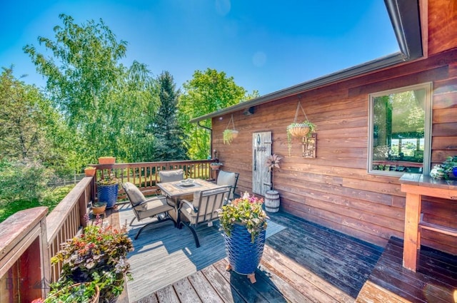 886 Wierda Way, Manhattan, MT 59741 - deck featuring outdoor dining area