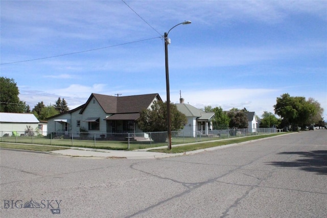 405 N Pacific St, Dillon, MT 59725