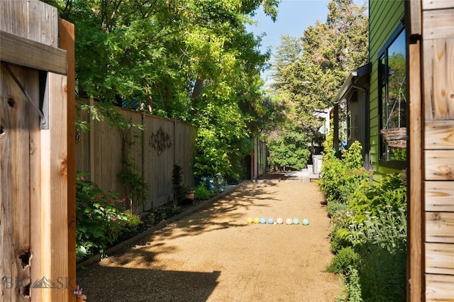 401 S Bozeman Ave, Bozeman, MT 59715 - view of yard