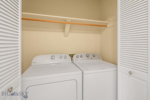 104 S Yellowstone Ave Unit 1, Bozeman, MT 59718 - washroom with washer and dryer