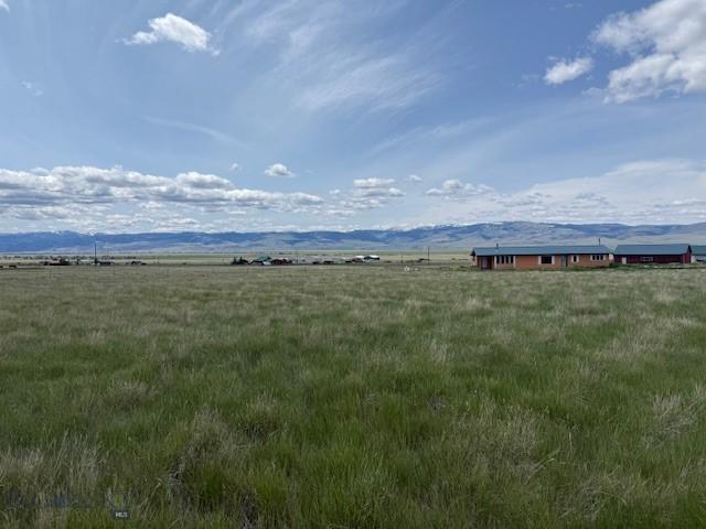3 E Waco A, Ennis, MT 59729