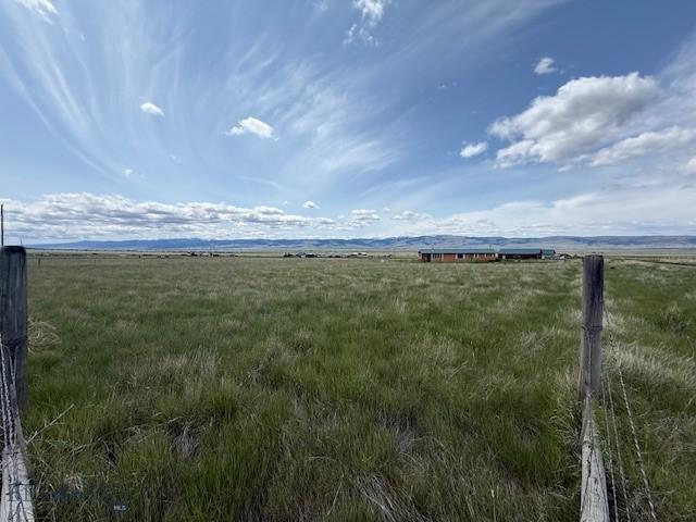 3 E Waco A, Ennis, MT 59729