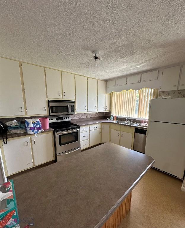 209 Boundary St, Sheridan, MT 59749 - photo 12