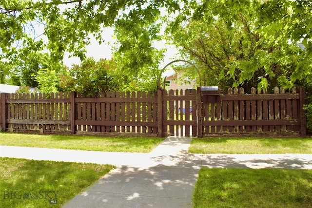 2118 1st St S, Great Falls, MT 59401