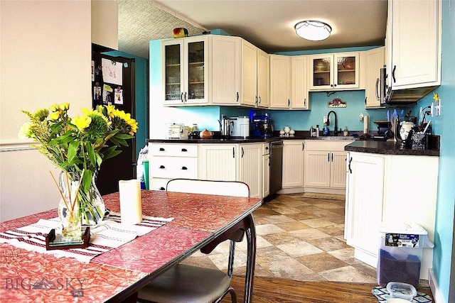 2118 1st St S, Great Falls, MT 59401