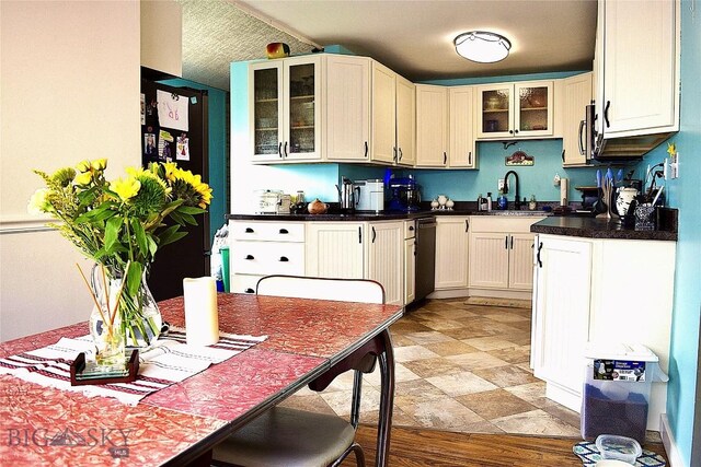 2118 1st St S, Great Falls, MT 59401