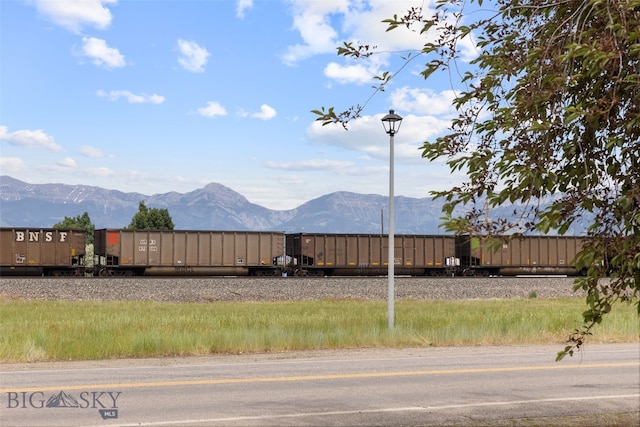 1002 E Northern Pacific Ave, Belgrade, MT 59714 - view of mountain backdrop