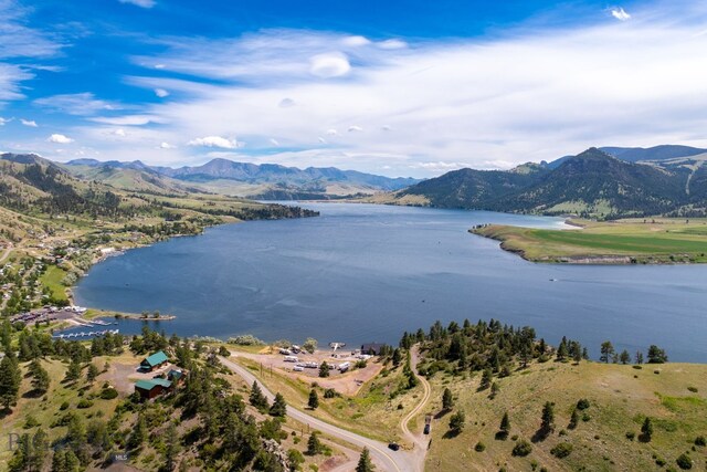 1350 Beartooth Rd, Wolf Creek, MT 59648