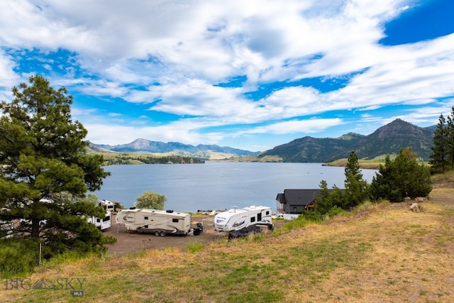 1350 Beartooth Rd, Wolf Creek, MT 59648