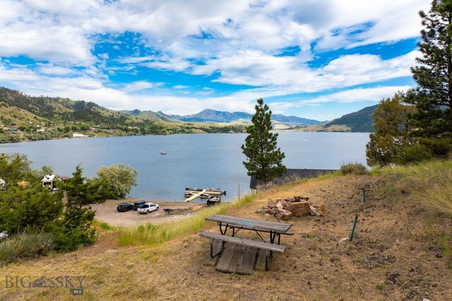 1350 Beartooth Rd, Wolf Creek, MT 59648