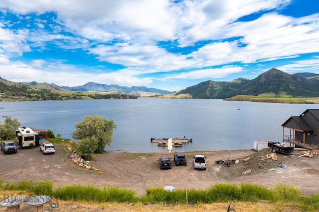 1350 Beartooth Rd, Wolf Creek, MT 59648
