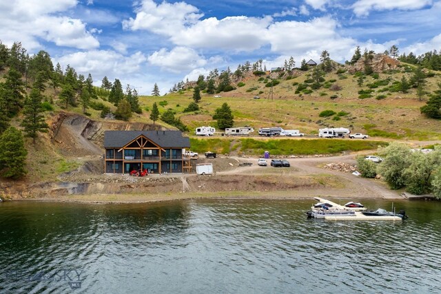 1350 Beartooth Rd, Wolf Creek, MT 59648