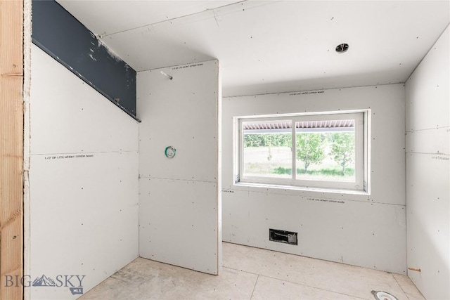 189 Blue Creek Rd, Heron, MT 59844 - view of empty room