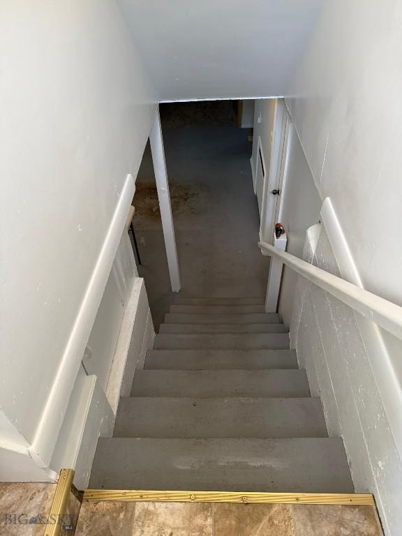 2821 Edwards, Butte, MT 59701 - view of stairs