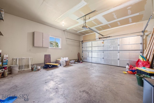 704 Mayfair Dr, Belgrade, MT 59714 - view of garage
