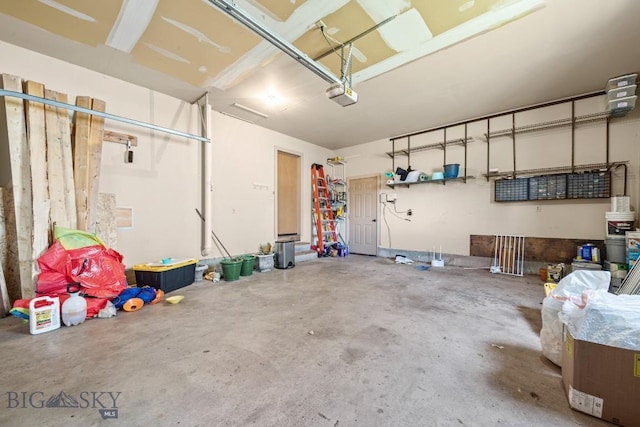 704 Mayfair Dr, Belgrade, MT 59714 - garage with a garage door opener