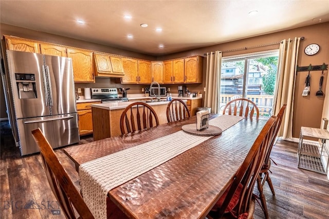 14 Peters Ln, Gardiner, MT 59030 - dining space with dark wood-style floors and recessed lighting