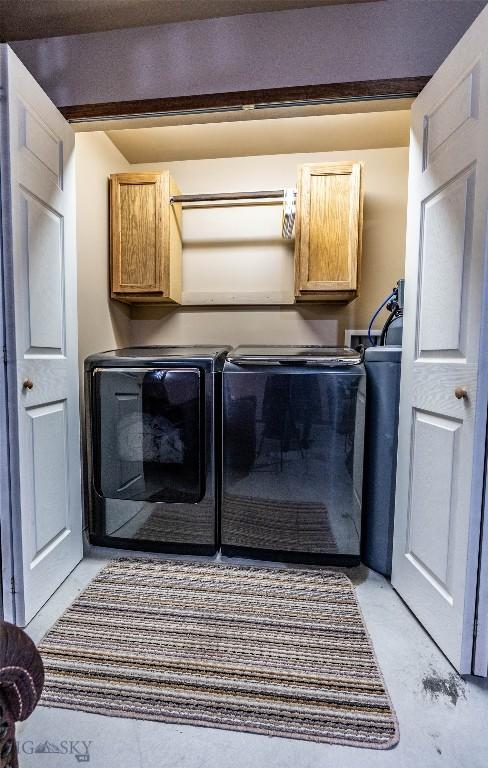 14 Peters Ln, Gardiner, MT 59030 - laundry room with cabinet space and independent washer and dryer