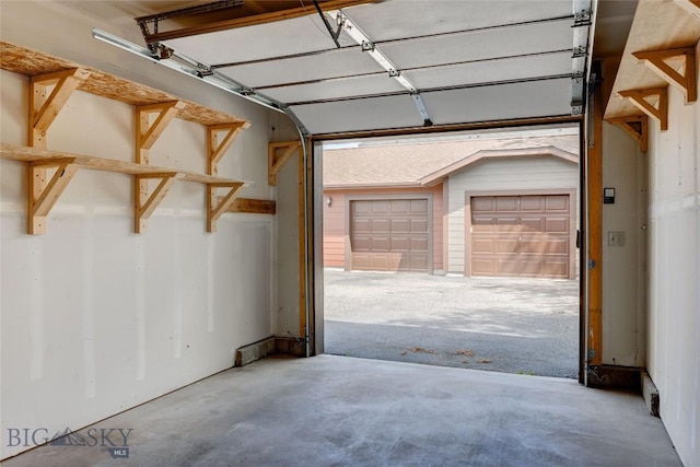 2221 Willow Unit 201-B, Livingston, MT 59047 - view of garage