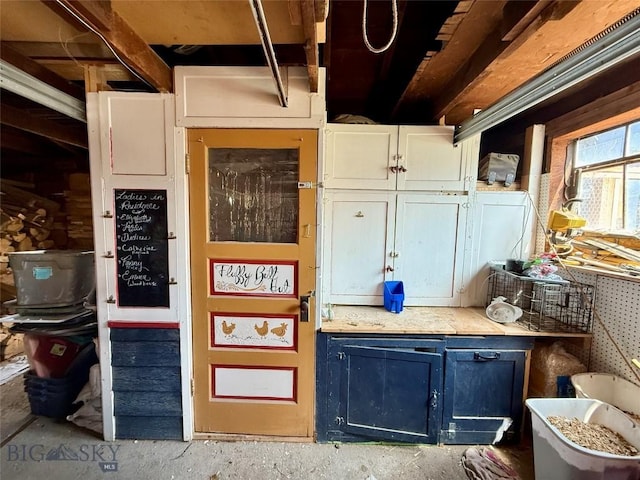 2030 Adams Ave, Butte, MT 59701 - detailed view of unfinished concrete flooring