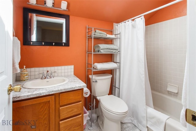 1406 Gilman Ave, Butte, MT 59701 - bathroom with vanity, shower / bath combo, and tasteful backsplash