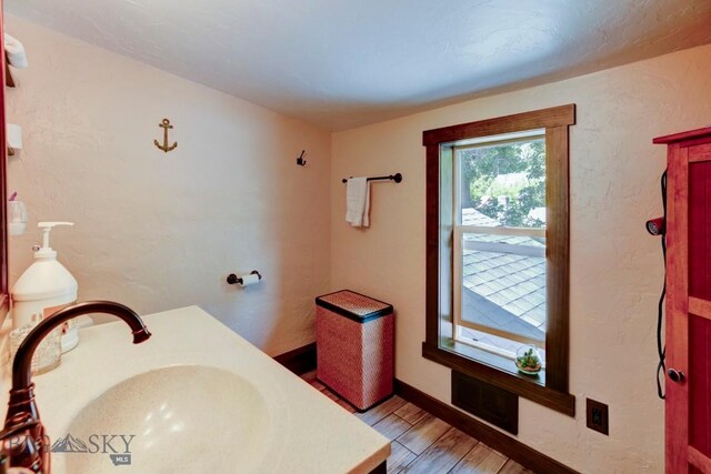 606 W Gallatin St, Livingston, MT 59047 - photo 31