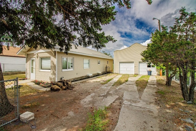 1823 Lafayette, Butte, MT 59701 - view of front of home featuring dirt driveway and an outbuilding