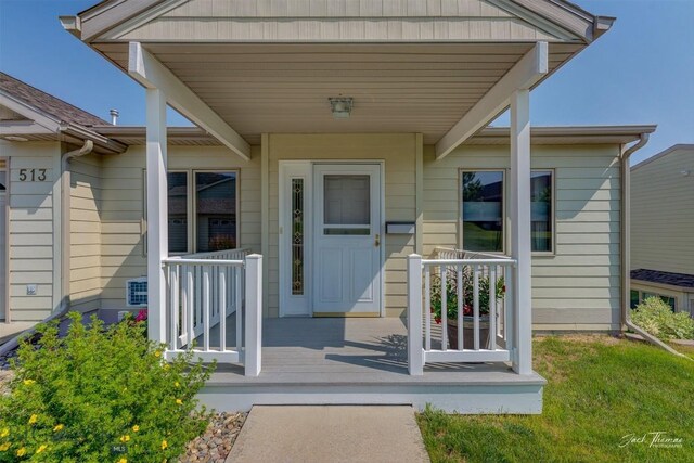 513 Burnham Pl, Helena, MT 59601 - entrance to property with covered porch