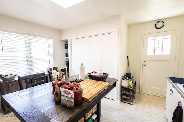 721 W Park Ave, Anaconda, MT 59711 - dining room featuring light flooring