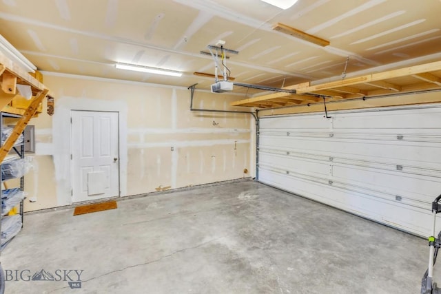 3601 Ravalli St, Bozeman, MT 59718 - garage with a garage door opener