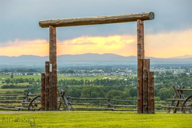 390 Hayrake Ln, Bozeman, MT 59715 - mountain view
