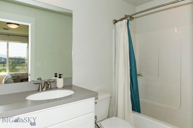 2002 Chipset St Unit A, Bozeman, MT 59718 - ensuite bathroom featuring shower / bath combination with curtain and vanity