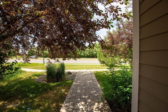 332 N Cottonwood Rd Unit F, Bozeman, MT 59718 - view of grassy yard
