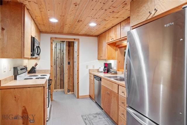 63921 Gallatin Rd, Gallatin Gateway, MT 59730 - photo 29