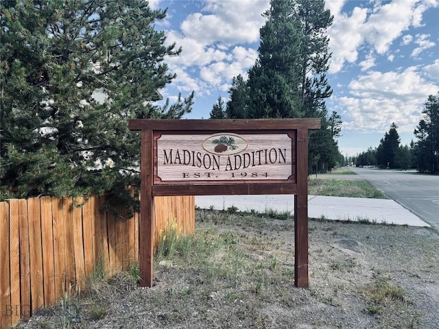 613 Apollinaris Ave, West Yellowstone, MT 59758 - photo 1