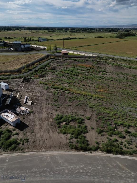 302 Swayback Ln, Bozeman, MT 59718