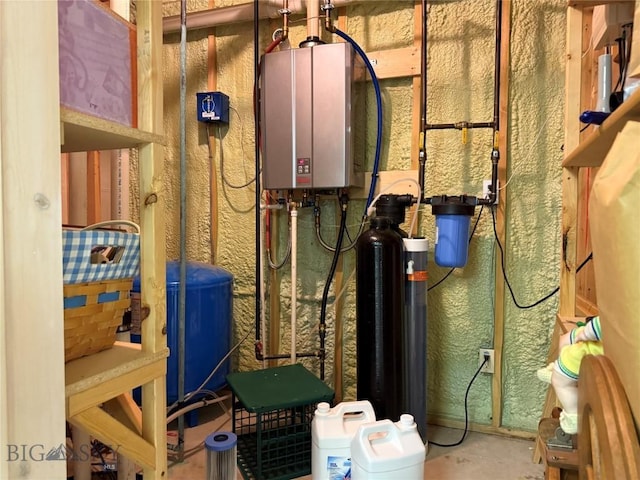 185 Howie Rd, Big Timber, MT 59011 - utility room with water heater