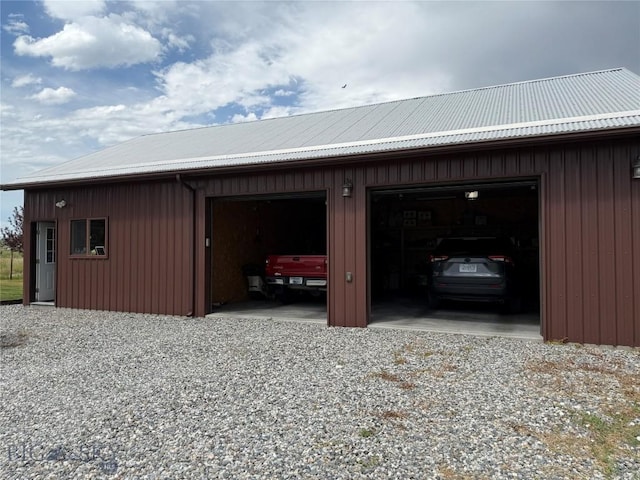 185 Howie Rd, Big Timber, MT 59011 - garage with gravel driveway