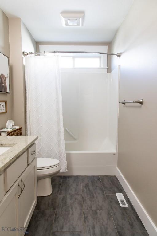 138 E Shade Tree Ln, Manhattan, MT 59741 - full bathroom with vanity and shower / bath combo