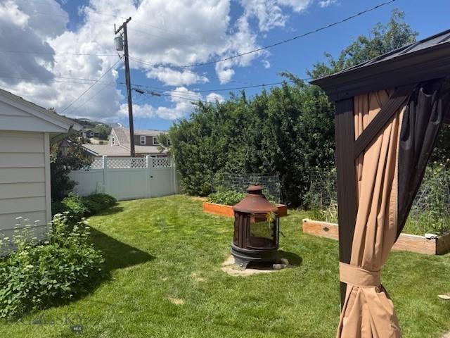 306 Juniper St, Anaconda, MT 59711 - view of yard