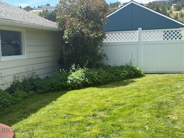 306 Juniper St, Anaconda, MT 59711 - view of yard